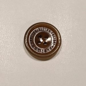 Horn Buttons in Toffee